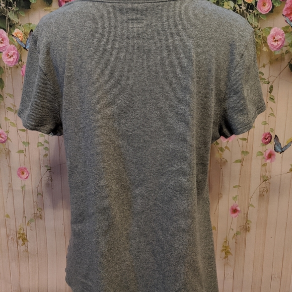 Faded Glory Layered Top 2X (runs like an x large) - Picture 2 of 6